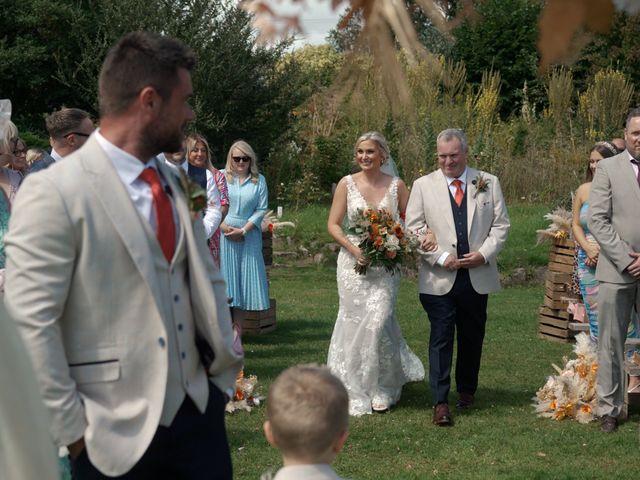 Jonny and Kirsty&apos;s Wedding in Hereford, Herefordshire 18