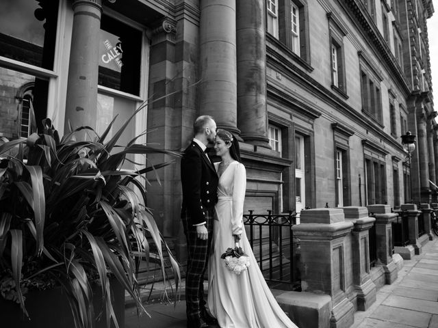 Ian and Claudia&apos;s Wedding in Edinburgh, Lothian &amp; Borders 20