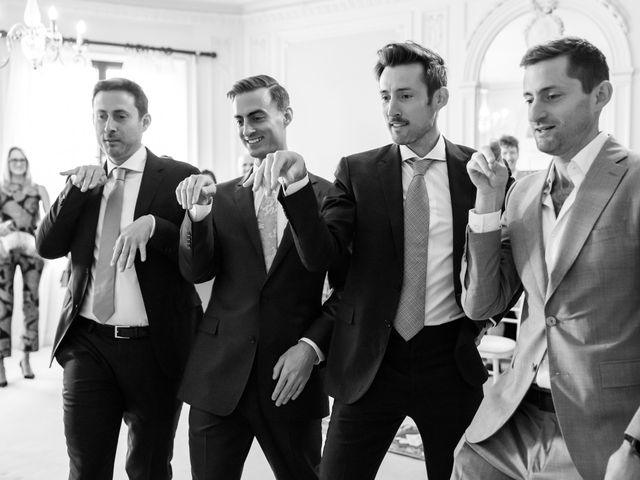 Michael and Sally's Wedding in Kensington &amp; Chelsea, West London 11