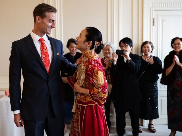 Michael and Sally's Wedding in Kensington &amp; Chelsea, West London 13