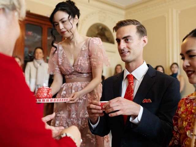 Michael and Sally's Wedding in Kensington &amp; Chelsea, West London 16