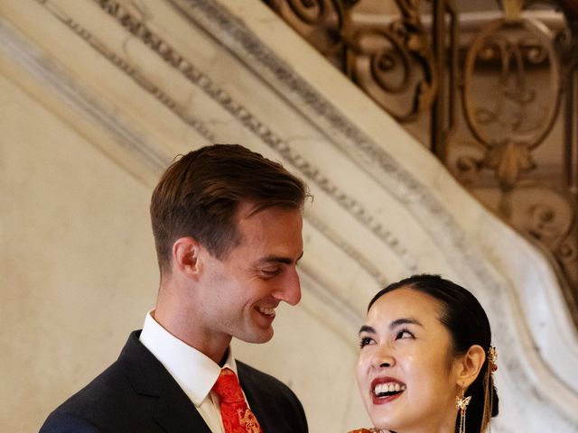 Michael and Sally's Wedding in Kensington &amp; Chelsea, West London 24