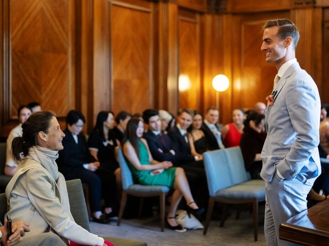 Michael and Sally's Wedding in Kensington &amp; Chelsea, West London 31