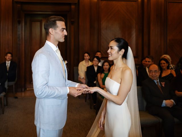 Michael and Sally's Wedding in Kensington &amp; Chelsea, West London 35