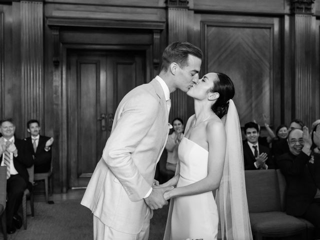 Michael and Sally's Wedding in Kensington &amp; Chelsea, West London 38