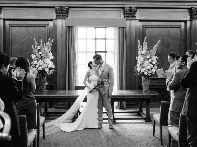 Michael and Sally's Wedding in Kensington &amp; Chelsea, West London 41