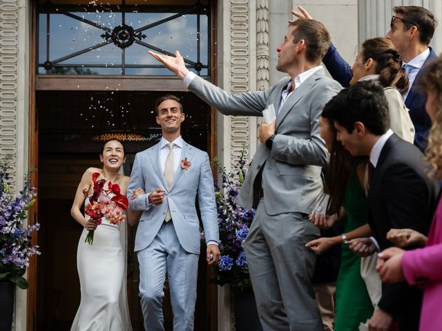 Michael and Sally's Wedding in Kensington &amp; Chelsea, West London 43