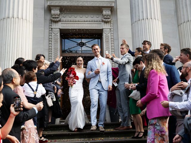 Michael and Sally's Wedding in Kensington &amp; Chelsea, West London 44