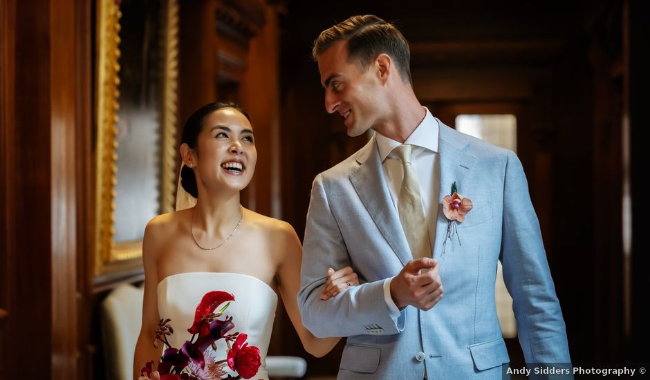 Michael and Sally's Wedding in Kensington & Chelsea, West London