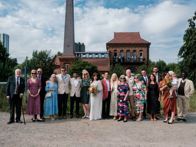 Dan and Emily's Wedding in Walthamstow, South West London 19