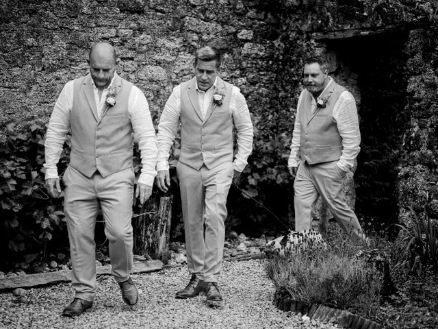 Tom and Emma&apos;s Wedding in St Austell, Cornwall 6