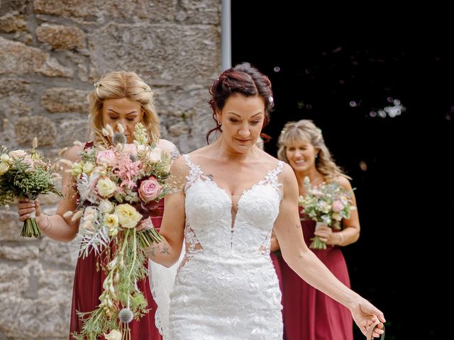 Tom and Emma&apos;s Wedding in St Austell, Cornwall 12