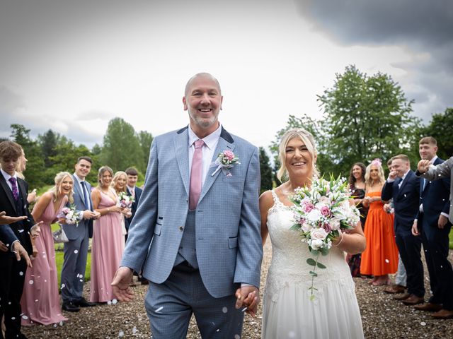 Chriss and Rebecca&apos;s Wedding in Loughborough, Leicestershire 11