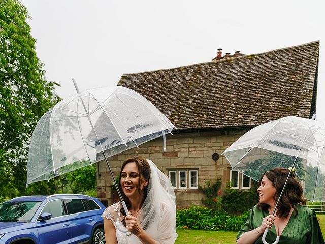 Robert and Jennifer's Wedding in Droitwich, Worcestershire 17