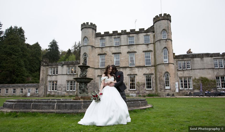 Craig and Linda's Wedding in Edinburgh, Lothian & Borders