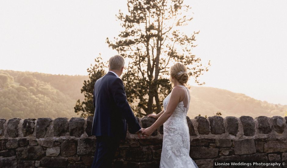 Angela and Scott's Wedding in Hope Valley, Derbyshire