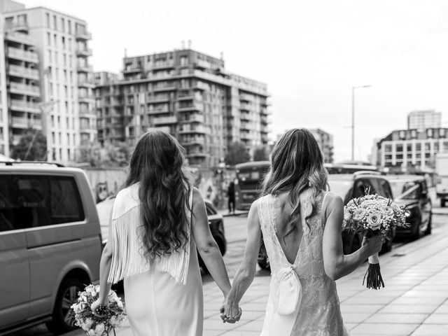 Amy and Sarah's Wedding in Hackney, East London 7