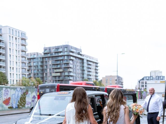 Amy and Sarah's Wedding in Hackney, East London 8