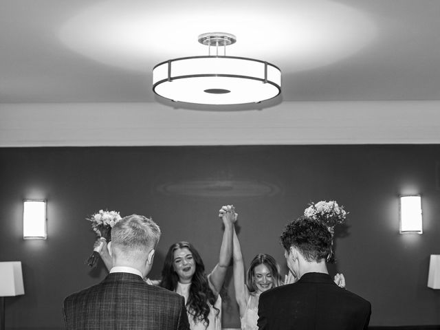 Amy and Sarah's Wedding in Hackney, East London 49