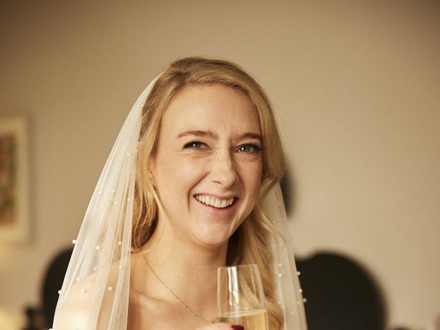 Alex and Sam&apos;s Wedding in Hampton Court, Surrey 5