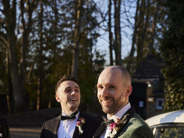 Alex and Sam&apos;s Wedding in Hampton Court, Surrey 1
