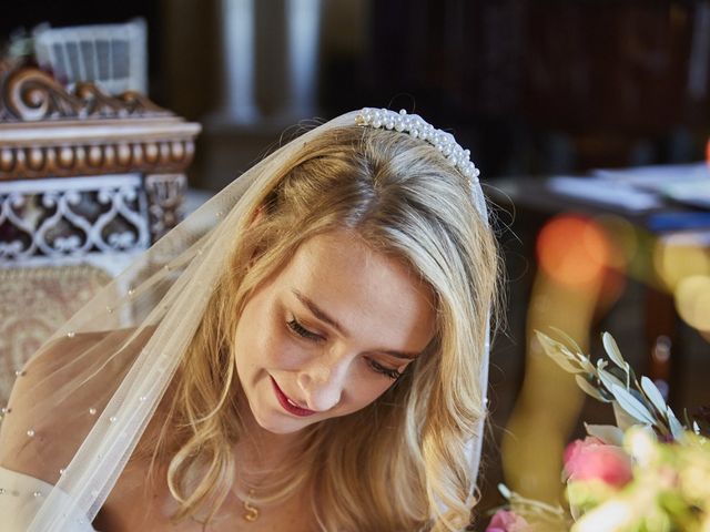 Alex and Sam&apos;s Wedding in Hampton Court, Surrey 12