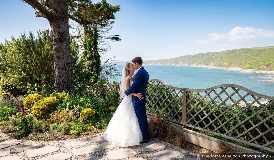 Paul and Anna's Wedding in Polhawn, Cornwall