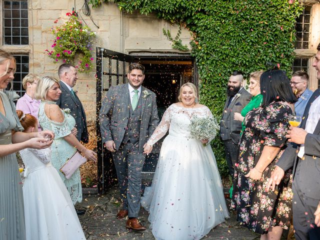 James and Chloe&apos;s Wedding in Bulkington, Warwickshire 31