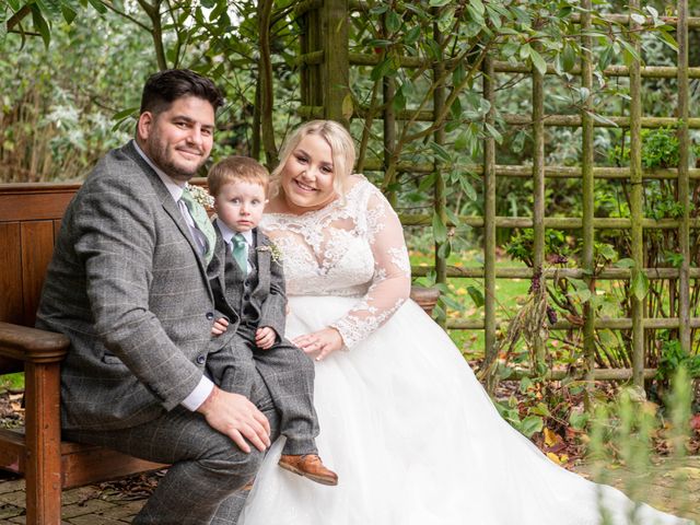 James and Chloe&apos;s Wedding in Bulkington, Warwickshire 50