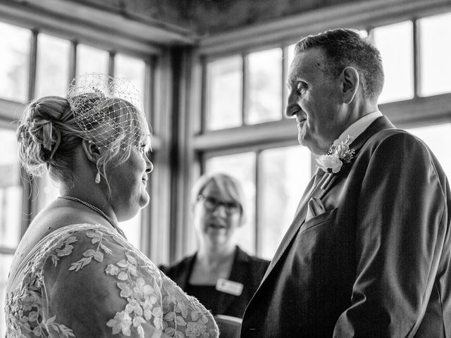 Dale and Mary&apos;s Wedding in Hintlesham, Suffolk 17