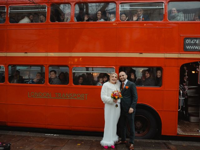 Hitesh and Harriett's Wedding in Bank, South West London 19