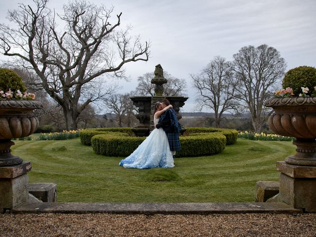 Sean and Natasha&apos;s Wedding in Edinburgh, Lothian &amp; Borders 8