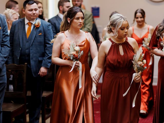 Jack and Natalie&apos;s Wedding in Goole, East Riding of Yorkshire 15