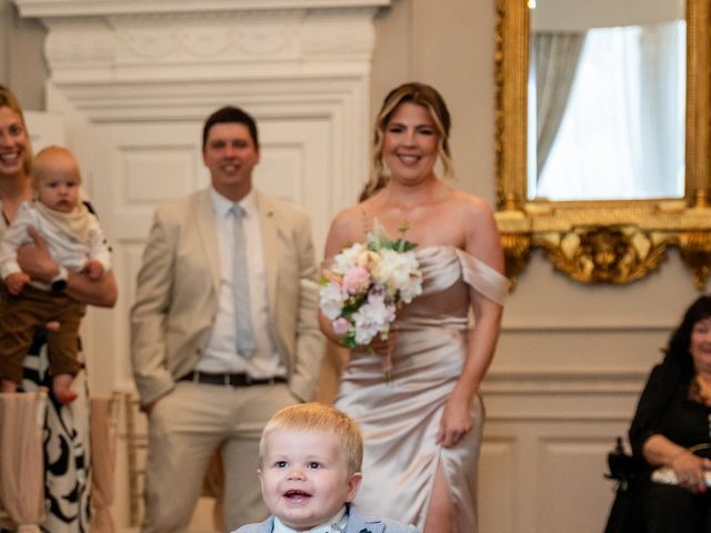 Katie and Alex's Wedding in Doncaster, South Yorkshire 6