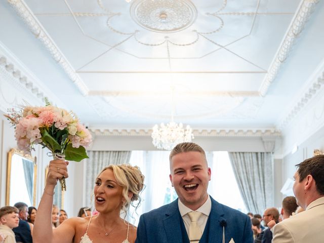 Katie and Alex's Wedding in Doncaster, South Yorkshire 9