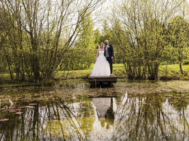 Charlie and Shelley&apos;s Wedding in Chelmsford, Essex 4