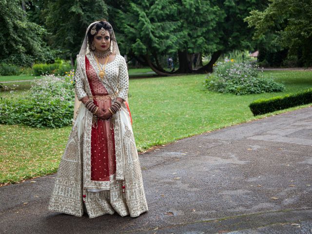 Shaqil and Shahana&apos;s Wedding in Luton, Bedfordshire 1