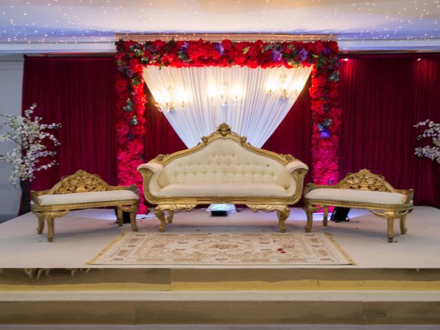 Shaqil and Shahana&apos;s Wedding in Luton, Bedfordshire 12