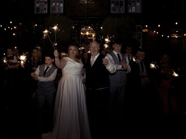 Steven and Caroline&apos;s Wedding in Padiham, Lancashire 2