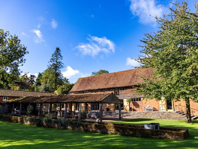 Shaun and Megan&apos;s Wedding in Belstead, Suffolk 2