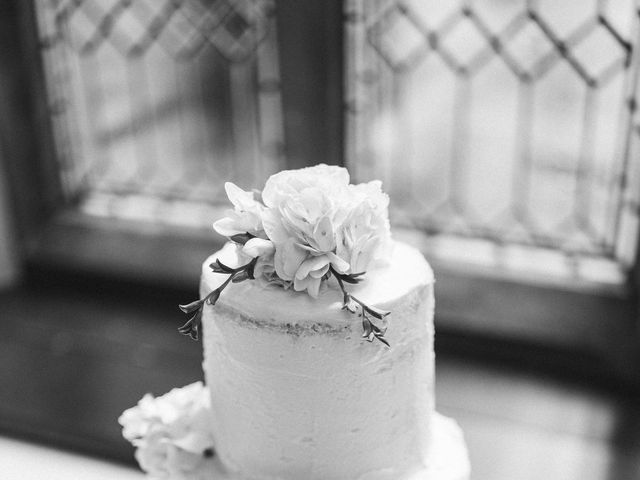 Sophie and Jamie&apos;s Wedding in Horsley, Surrey 10
