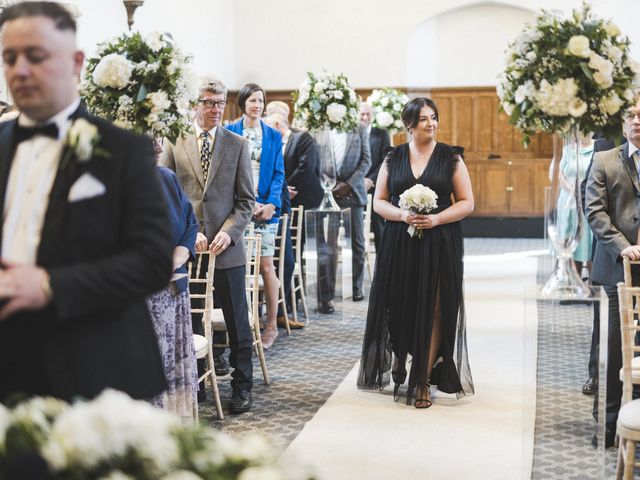 Sophie and Jamie&apos;s Wedding in Horsley, Surrey 29