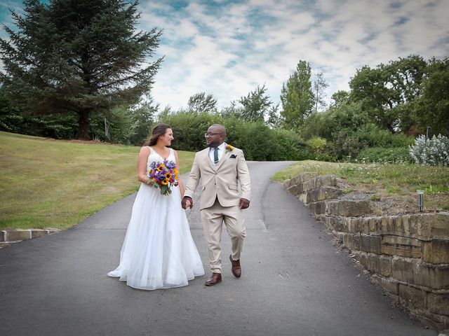 Leanne and Pathisa's Wedding in Huddersfield, West Yorkshire 16