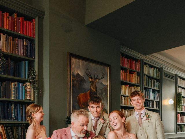 Ashley and Dawn's Wedding in Hammersmith, West London 15
