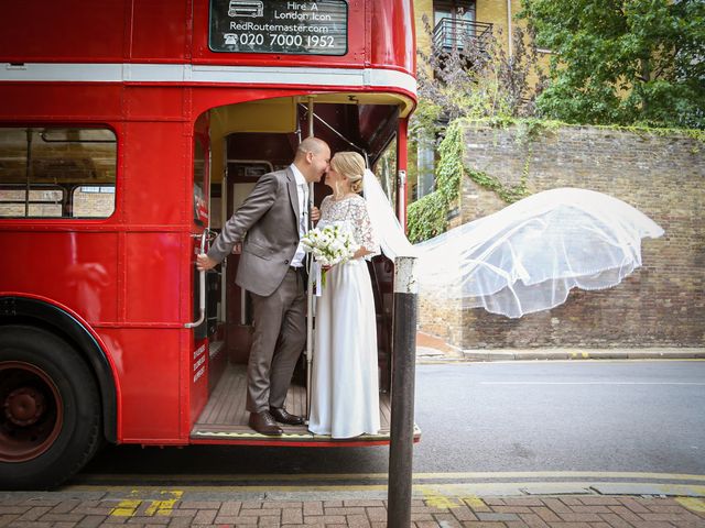 Stephanie and Joseph's Wedding in London Bridge, East Central London 20