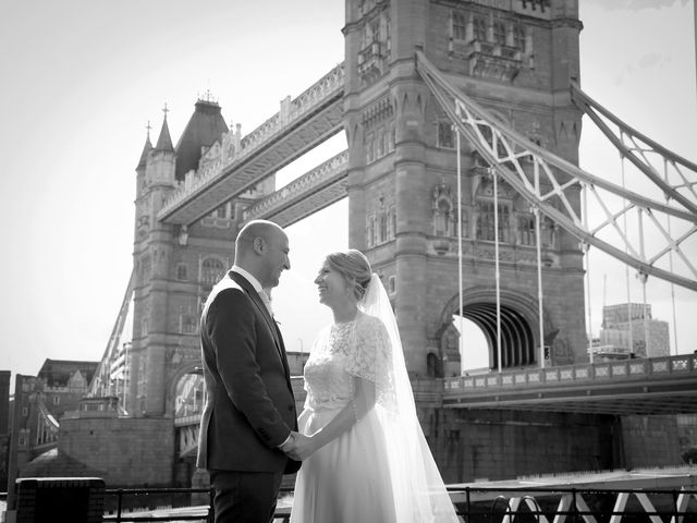 Stephanie and Joseph's Wedding in London Bridge, East Central London 21