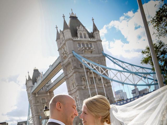 Stephanie and Joseph's Wedding in London Bridge, East Central London 22