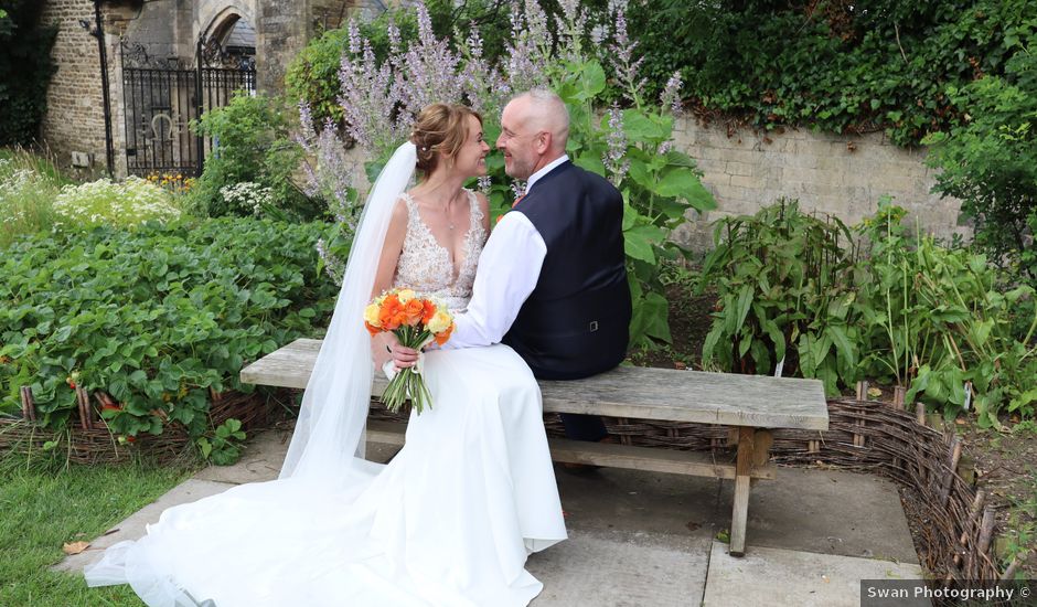 Lee and Hannah's Wedding in Oakham, Rutland