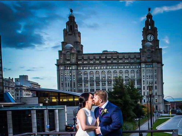 Kevin and Lorraine&apos;s Wedding in Liverpool, Merseyside 16