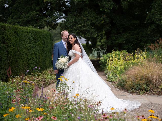 Taddy and Jordana&apos;s Wedding in Richmond-upon-Thames, Surrey 1